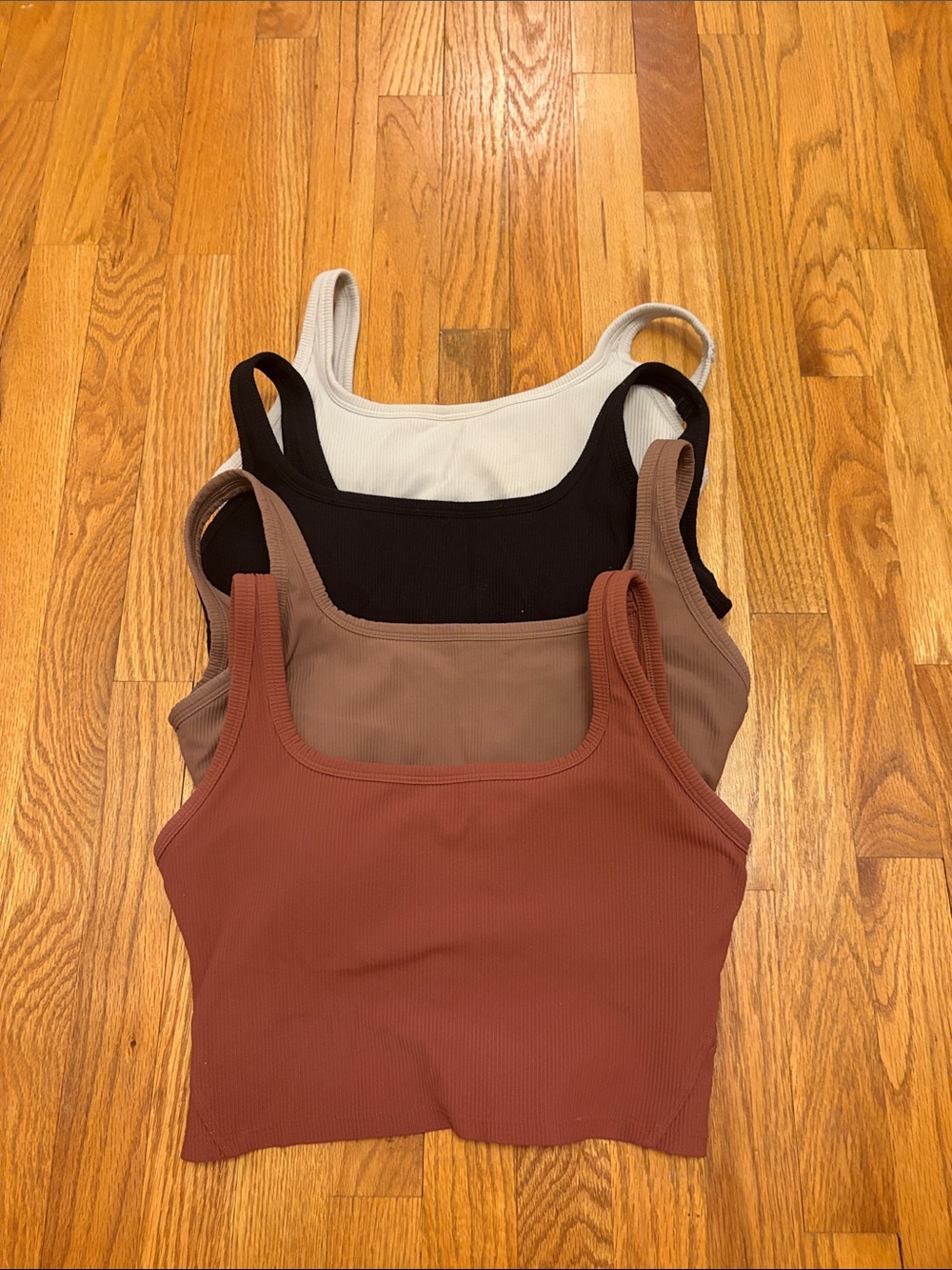 Women’s Ribbed cropped tanks/ sports bras - 4 pack (Rust, brown, Black, Cream)